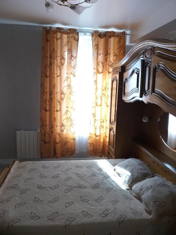 Bel Petit Appartement Шарлевіль-Мезьєр Екстер'єр фото